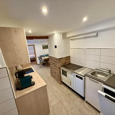Apartment Strick